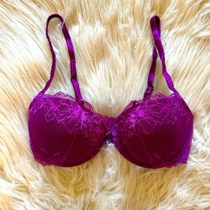 NWOT Orchid Lace Cupped Bra - vixen / 34dd